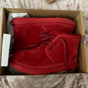Red Neumel ll Uggs